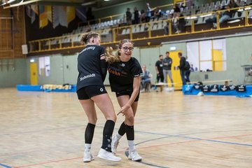 Bild 180 - wCJ SV Henstedt Ulzburg - HSG Herzhorn/Kollmar/Neuendorf : Ergebnis: 35:29